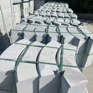 儋州 芝麻灰弧形路沿石