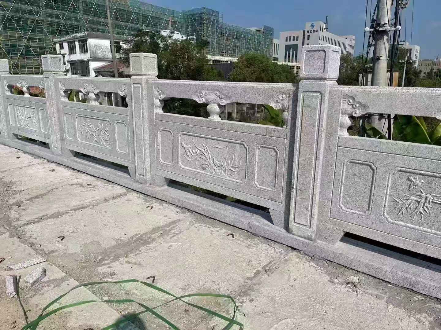 儋州 芝麻白栏杆