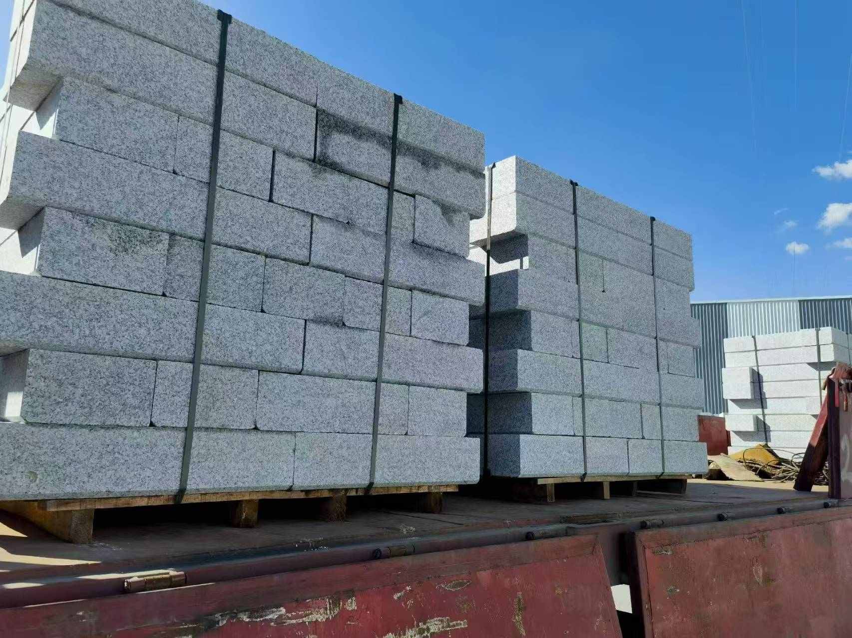 儋州 路沿石装车出货