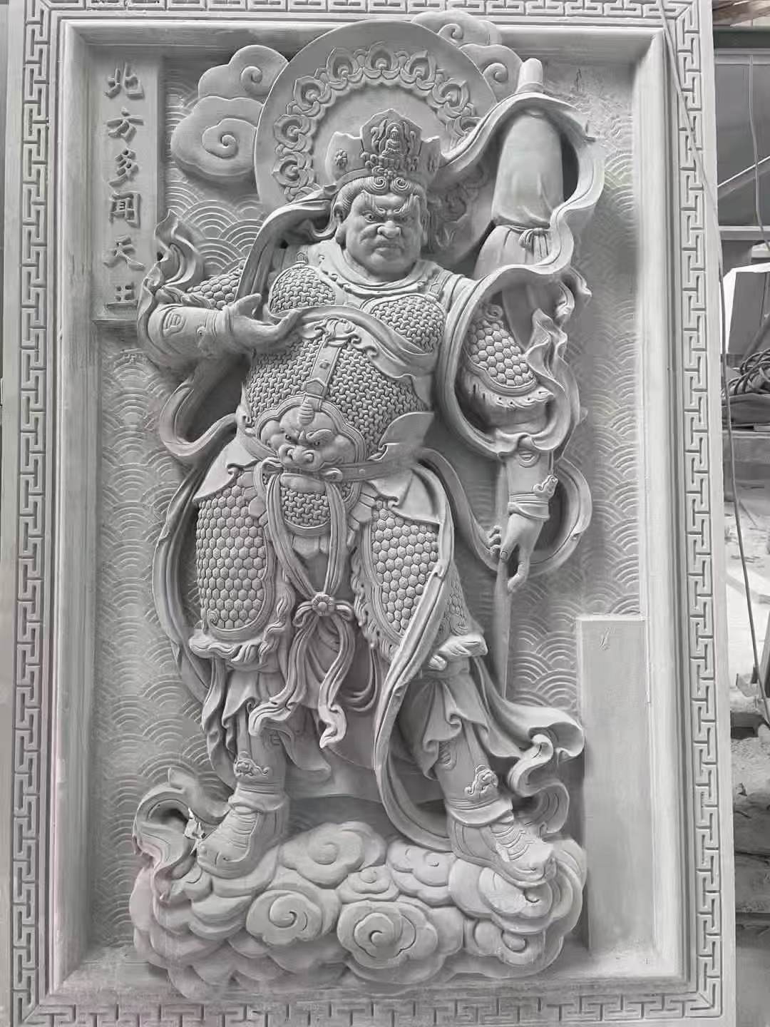 儋州 芝麻灰花岗岩人物雕刻——多闻天王